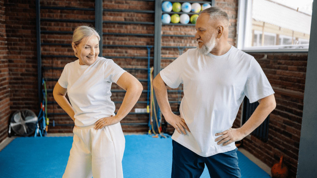 5 ejercicios para adultos mayores con artrosis de cadera