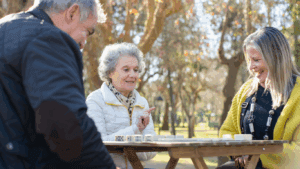 Ayudas a domicilio para mayores en Madrid.