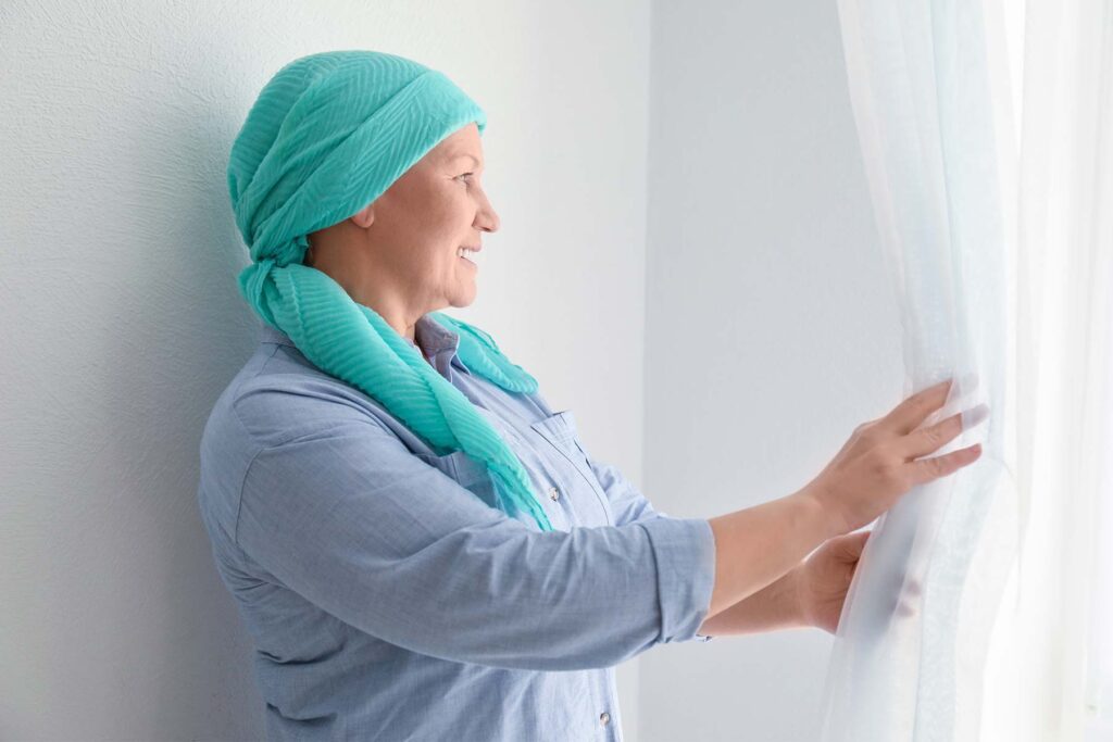 Como avanza el cáncer en personas mayores.