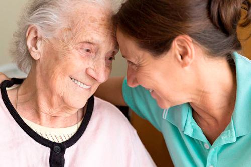 Estas son las funciones principales de un técnico sociosanitario.