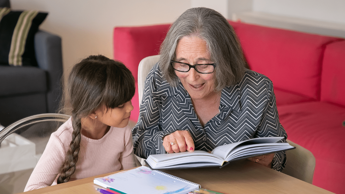 Residencias de mayores con escuelas infantiles en Madrid