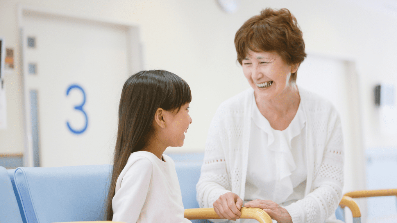Residencias de mayores con escuelas infantiles en Madrid