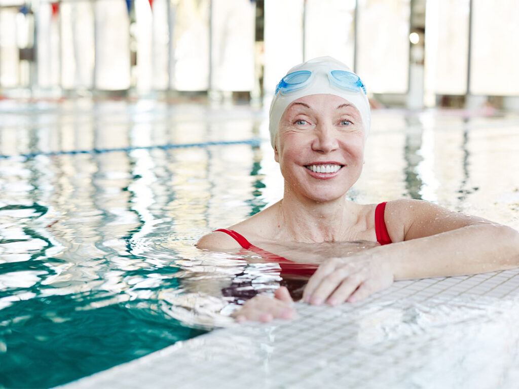 Beneficios del aquagym para personas mayores