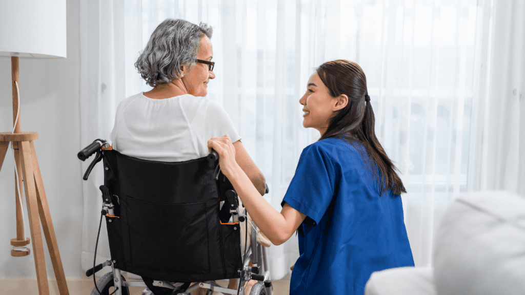 hoja de vida de cuidadora de adulto mayor